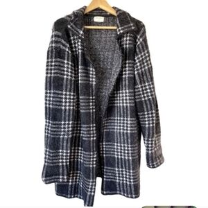 Allie Rose Jacket/Shacket - M